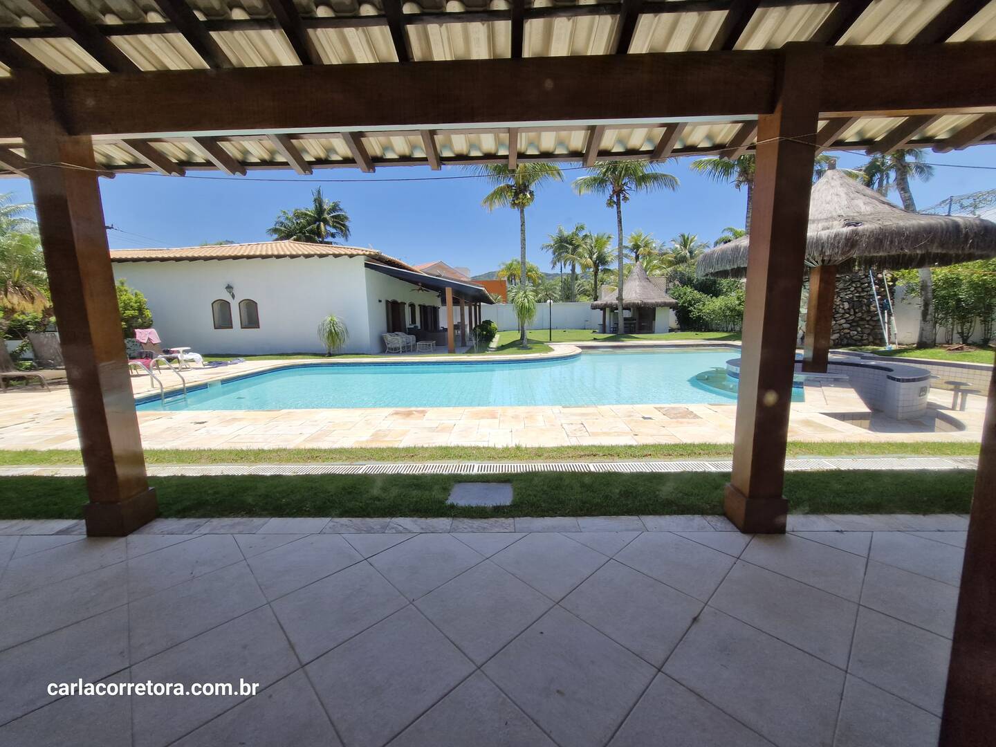 Casa à venda com 6 quartos, 800m² - Foto 45