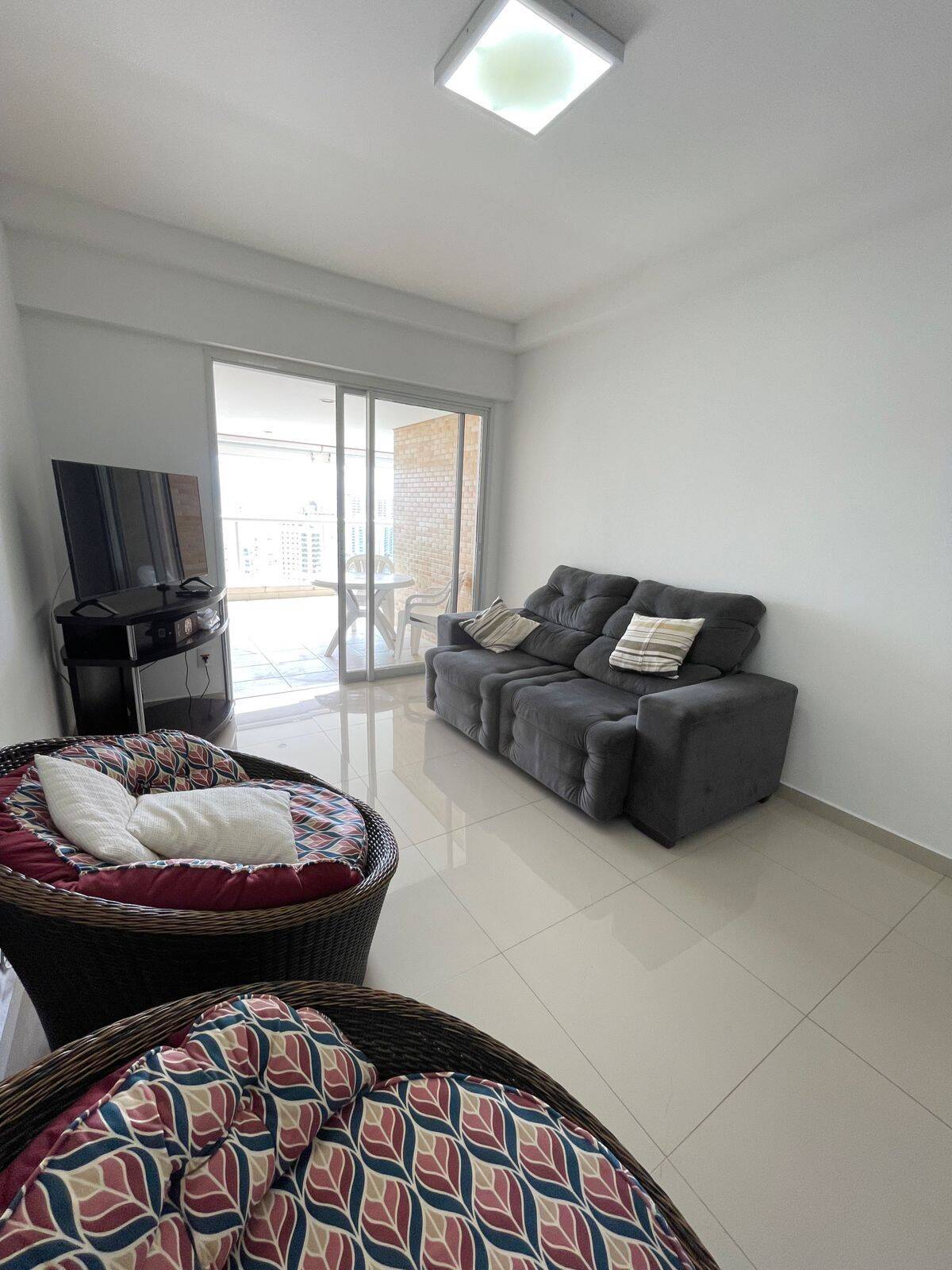 Apartamento à venda e aluguel com 3 quartos, 130m² - Foto 3