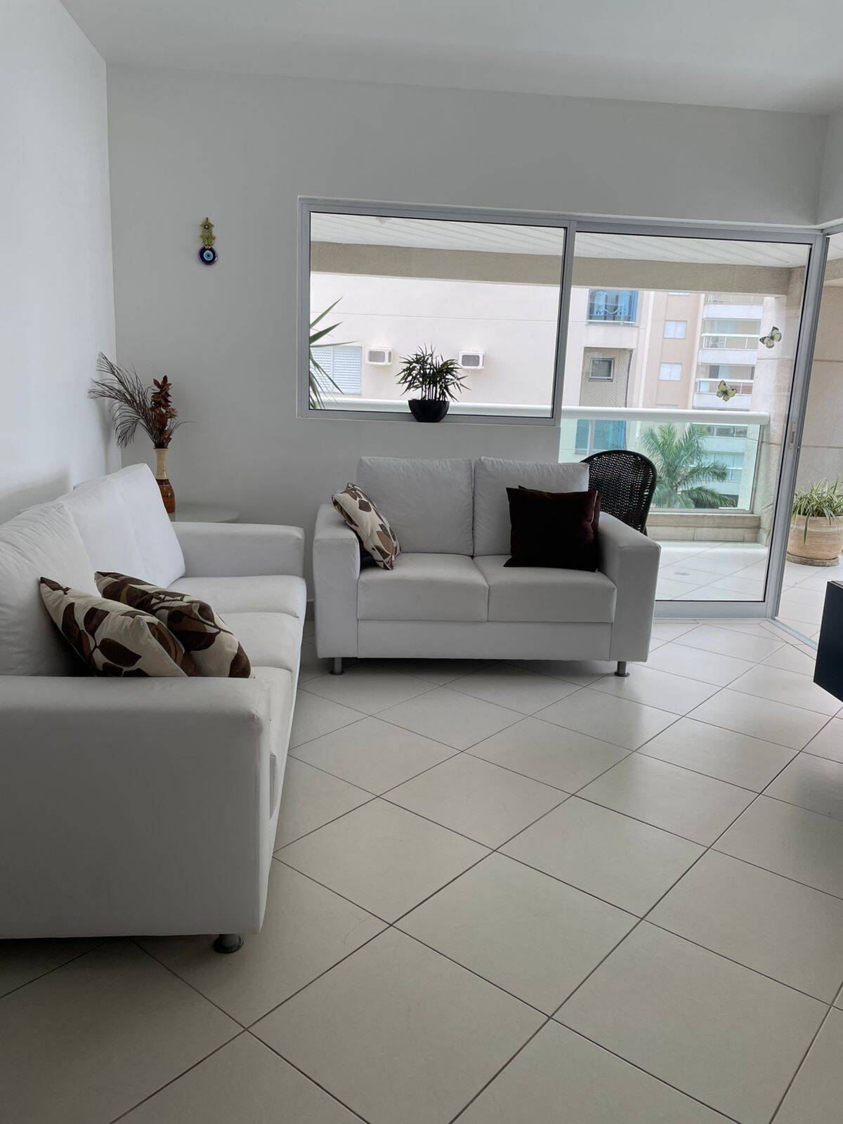 Apartamento para alugar com 3 quartos, 147m² - Foto 3