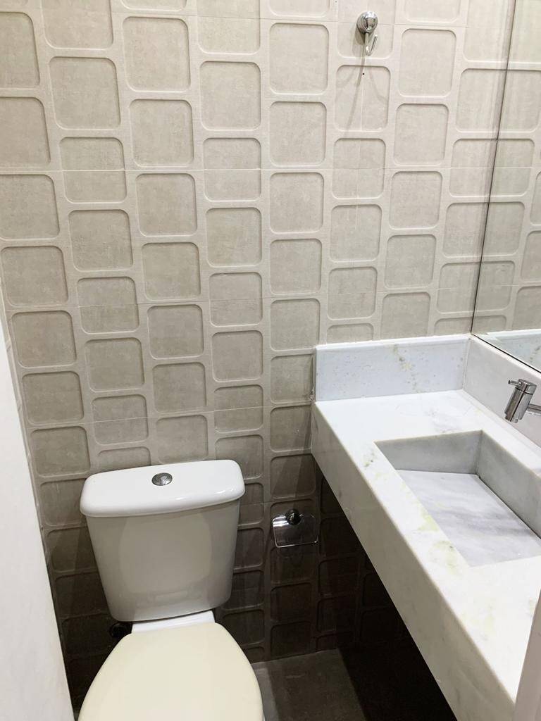Apartamento para alugar com 3 quartos, 125m² - Foto 16