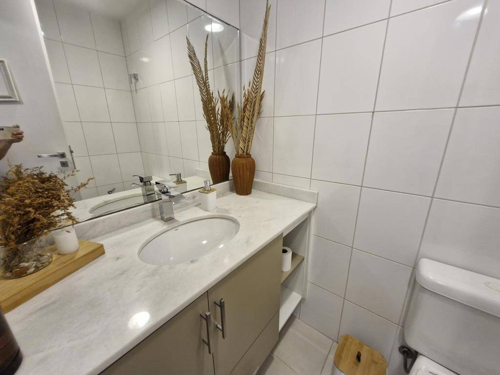 Apartamento à venda e aluguel com 3 quartos, 132m² - Foto 9