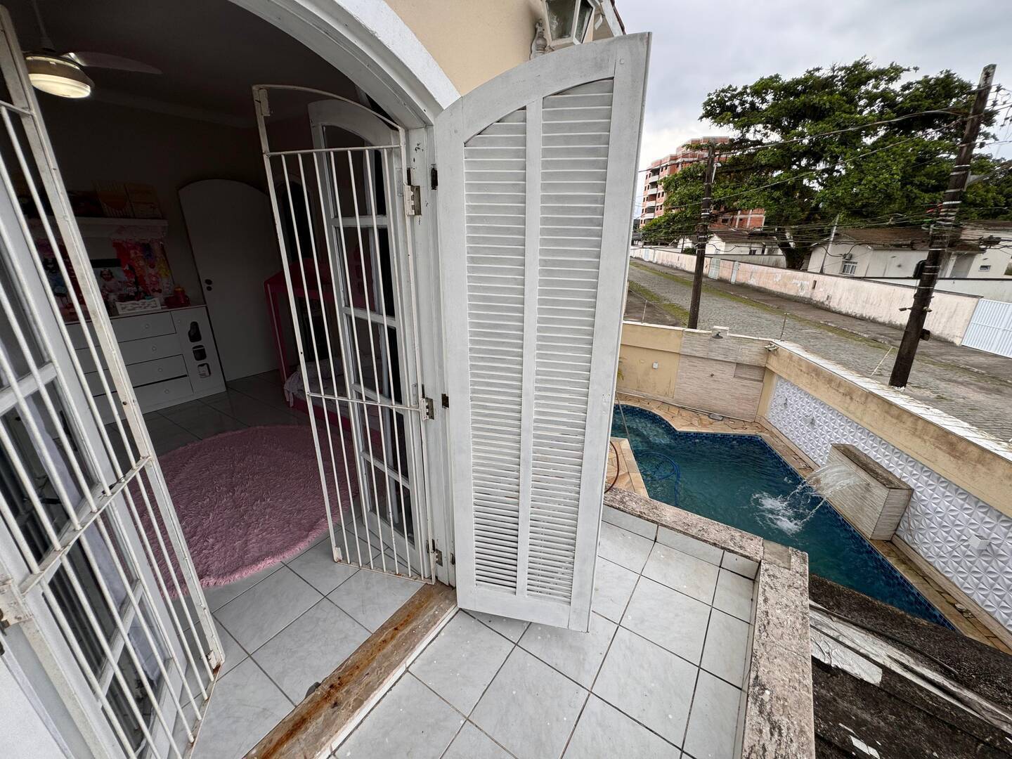 Casa à venda com 2 quartos, 215m² - Foto 6