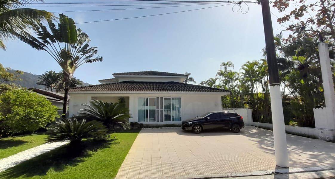 Casa à venda com 5 quartos, 350m² - Foto 2