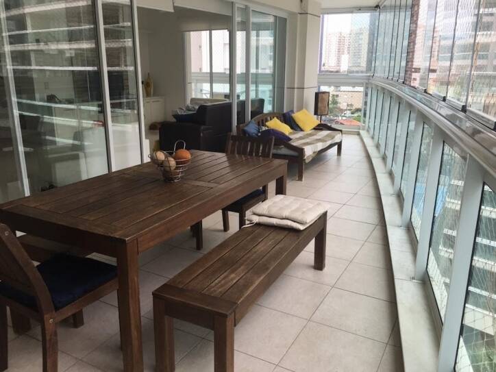 Apartamento à venda com 3 quartos, 156m² - Foto 1