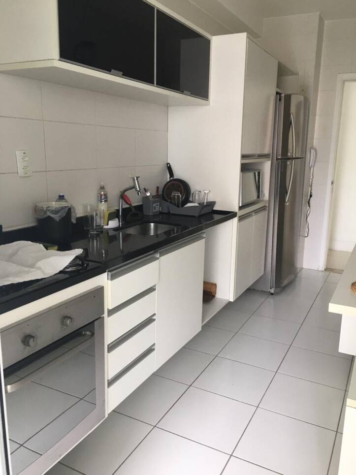 Apartamento à venda com 3 quartos, 156m² - Foto 8