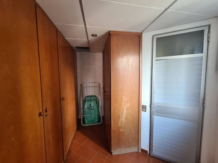 Apartamento à venda com 3 quartos, 160m² - Foto 4