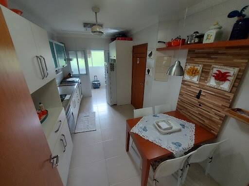 Apartamento para alugar com 4 quartos, 140m² - Foto 23