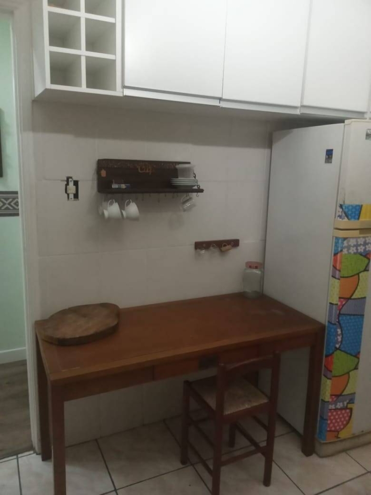 Apartamento à venda com 2 quartos, 60m² - Foto 7